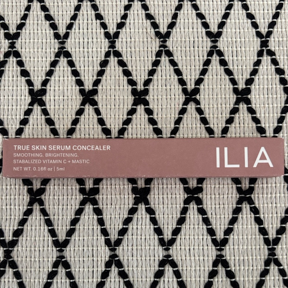Ilia True Skin Serum Concealer